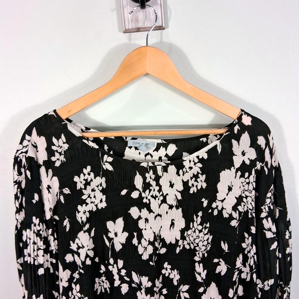 Floral & Ivy Floral Print Tunic Top Pleated Balloon Sleeve Blouse 3X Cottagecore - Picture 2 of 8